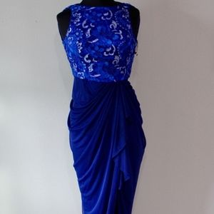 Adrianna Papell gown